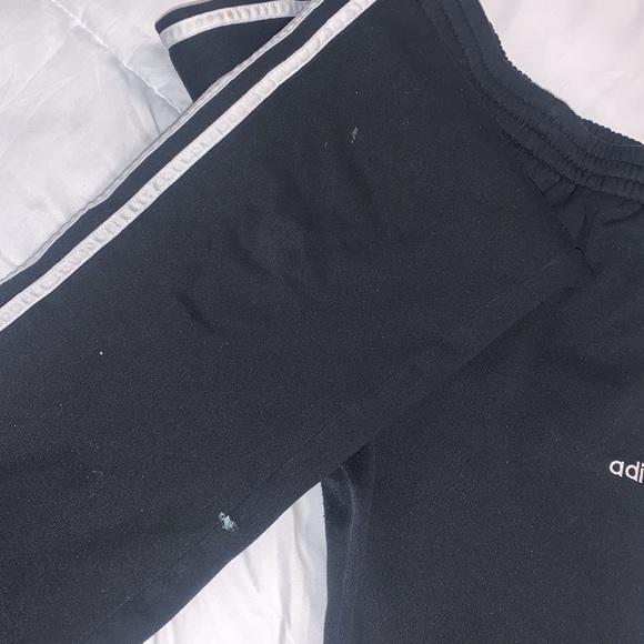 Adidas sweatpants - Picture 4 of 11